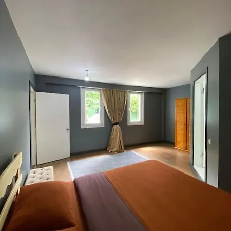 Apartmán Muestakil Bahceli Ev