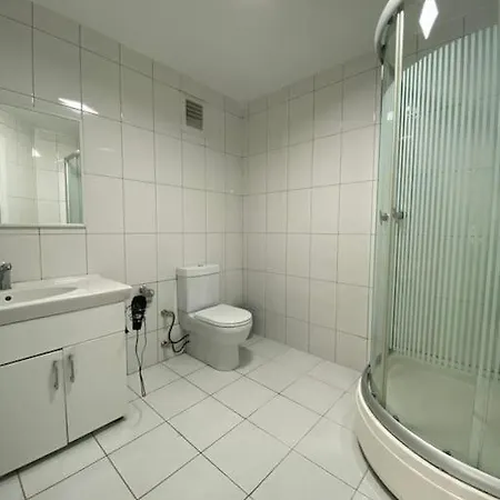 Muestakil Bahceli Ev Apartmán *